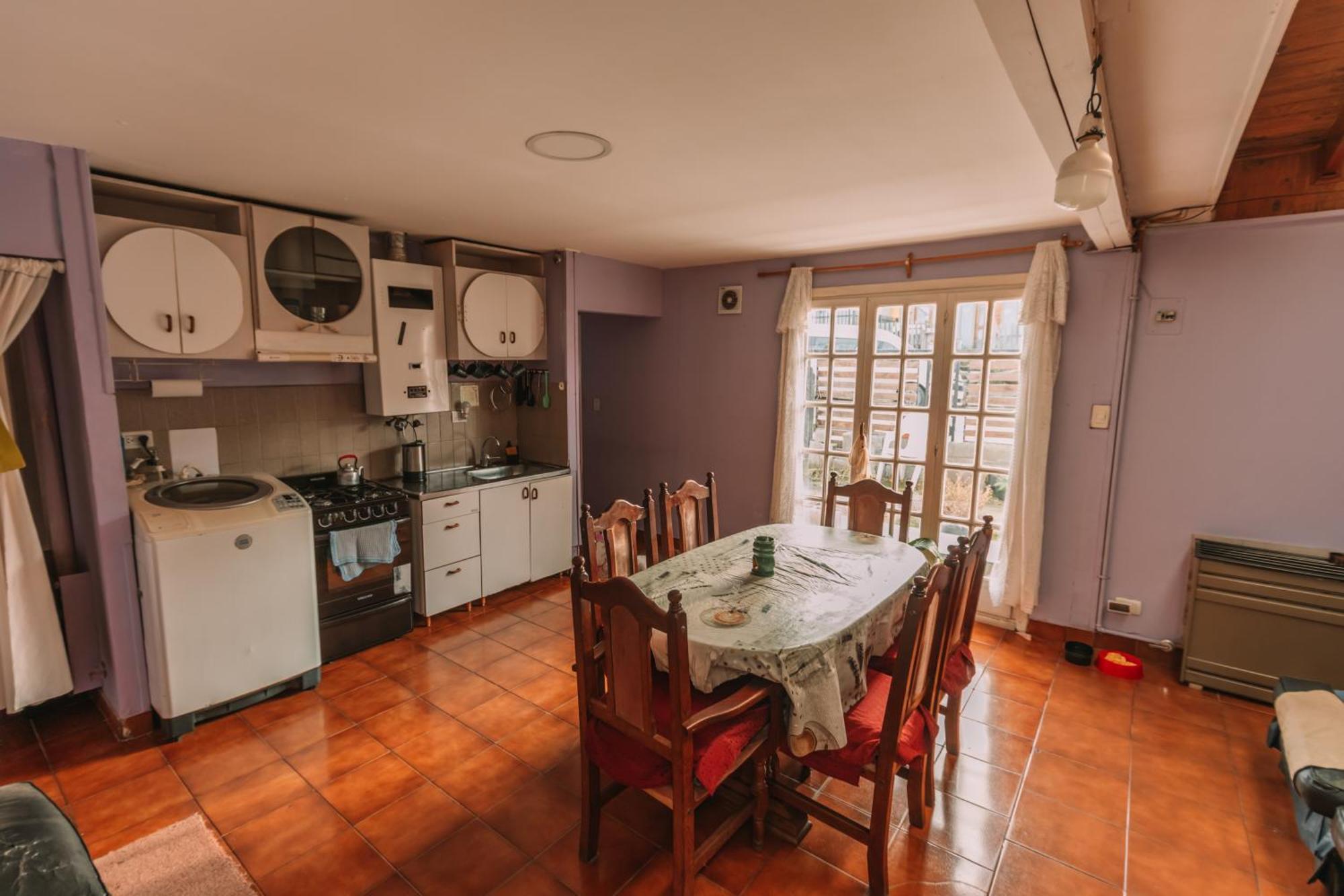 Habitaciones Mary 2 Camas Simples En Casa Compartida ウシュアイア エクステリア 写真